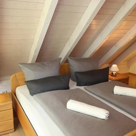 Gaestehaus Maeder Am Hafen Vakantiehuis *