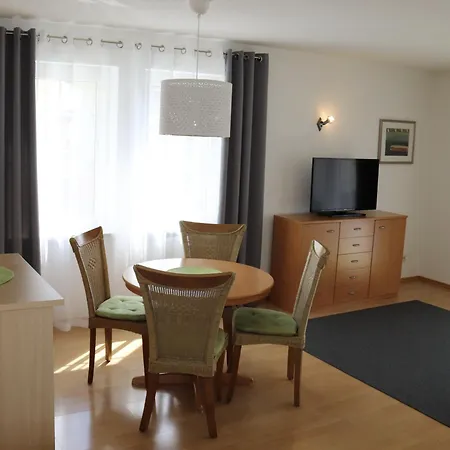 Gaestehaus Maeder Am Hafen Uhldingen-Mühlhofen